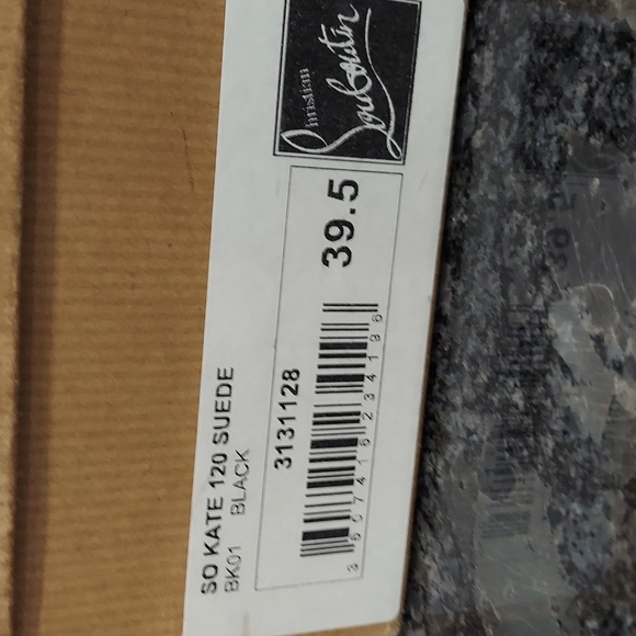 So Kate black suede pumps - Picture 14 of 14